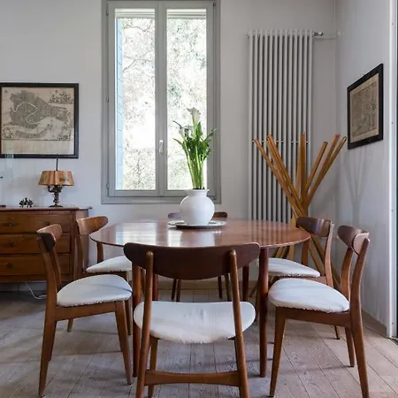 Apartment Secret Garden *