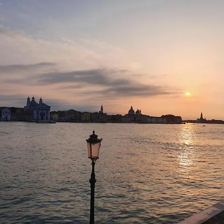 Secret Garden Venice