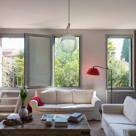 Apartment Secret Garden Venice